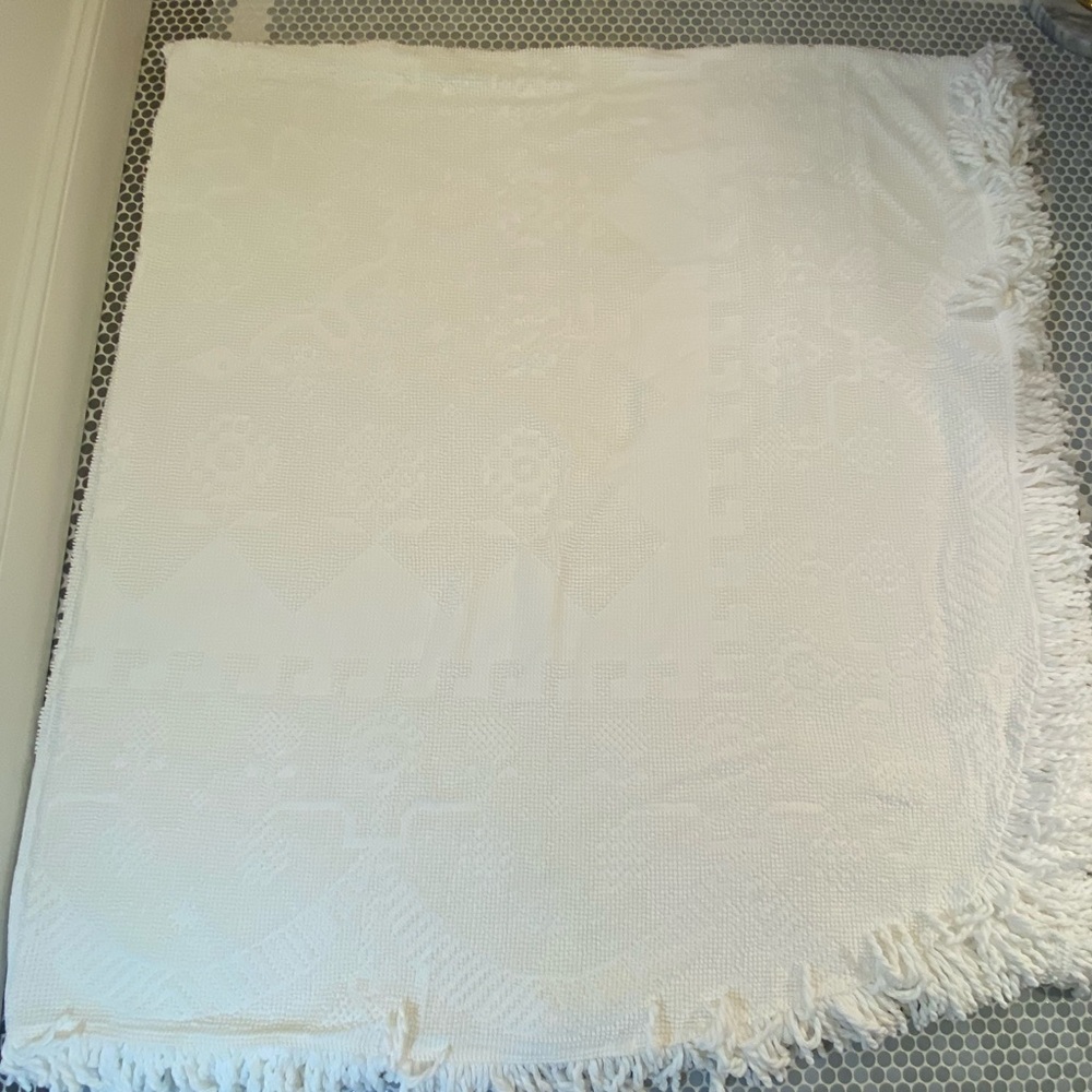 Bates of Maine Queen Elizabeth Cotton Matelasse King Size Bedspread White Cotton - Picture 4 of 16